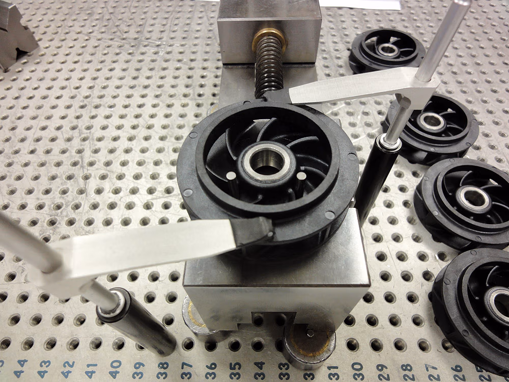 Dimensional part inspection device is used at Frontier Metrology Inc. in Canada & the USA